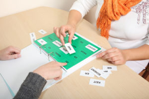 Wort-Training nach Schlaganfall beim Sprachtherapeuten Logopädie Zörkler